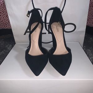 Aldo black heels 7.5.